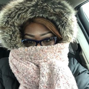 Meet your Posher, Deanna